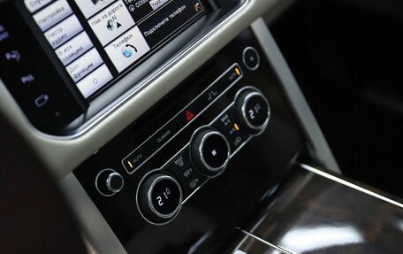 Land Rover Range Rover IV рестайлинг, 2014 год, 4 890 000 рублей, 27 фотография
