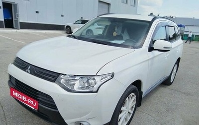 Mitsubishi Outlander III рестайлинг 3, 2012 год, 1 155 000 рублей, 1 фотография