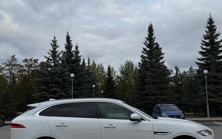Jaguar F-Pace, 2018 год, 3 800 000 рублей, 1 фотография