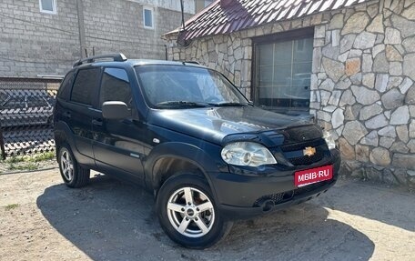 Chevrolet Niva I рестайлинг, 2010 год, 350 000 рублей, 1 фотография