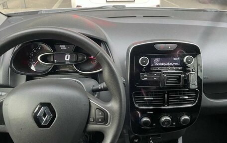 Renault Clio IV рестайлинг, 2018 год, 850 000 рублей, 5 фотография