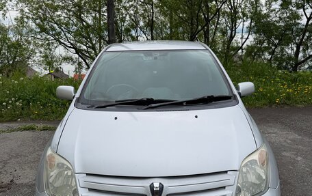 Toyota Ist II, 2004 год, 620 000 рублей, 6 фотография