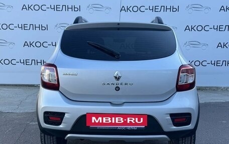 Renault Sandero II рестайлинг, 2016 год, 890 000 рублей, 10 фотография