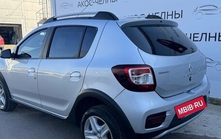 Renault Sandero II рестайлинг, 2016 год, 890 000 рублей, 4 фотография