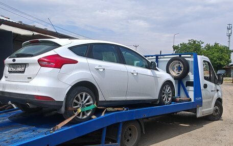 Ford Focus III, 2016 год, 900 000 рублей, 2 фотография