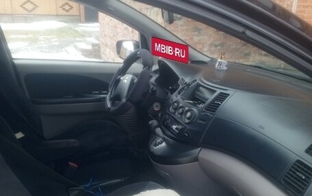 Mitsubishi Grandis, 2003 год, 630 000 рублей, 5 фотография