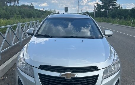 Chevrolet Cruze II, 2013 год, 900 000 рублей, 3 фотография