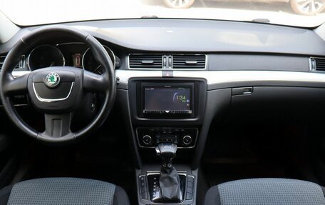 Skoda Superb III рестайлинг, 2012 год, 950 000 рублей, 16 фотография