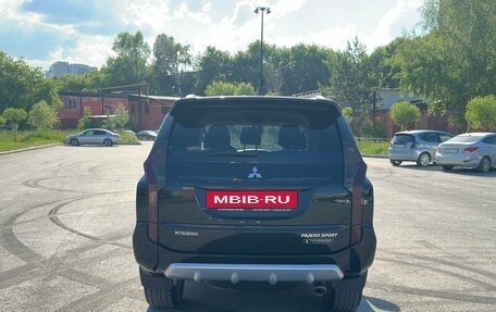 Mitsubishi Pajero Sport III рестайлинг, 2019 год, 3 500 000 рублей, 3 фотография