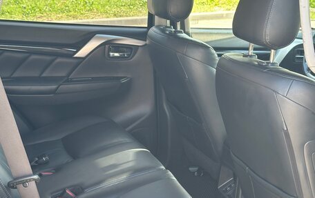 Mitsubishi Pajero Sport III рестайлинг, 2019 год, 3 500 000 рублей, 15 фотография