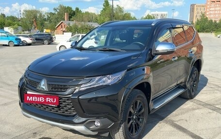 Mitsubishi Pajero Sport III рестайлинг, 2019 год, 3 500 000 рублей, 5 фотография