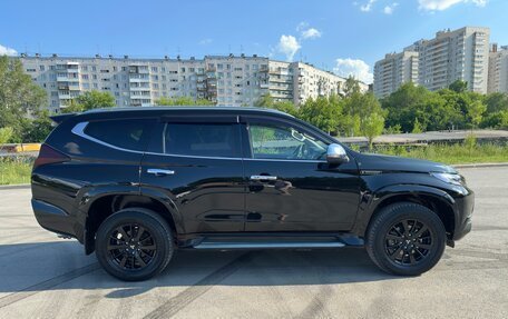 Mitsubishi Pajero Sport III рестайлинг, 2019 год, 3 500 000 рублей, 11 фотография