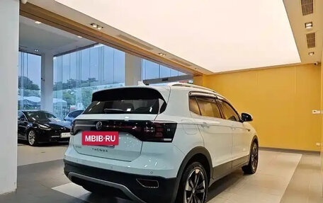 Volkswagen T-Cross I, 2021 год, 1 165 000 рублей, 2 фотография