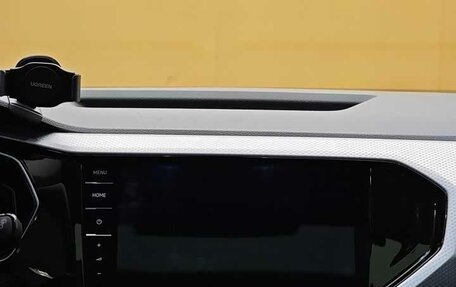Volkswagen T-Cross I, 2021 год, 1 165 000 рублей, 15 фотография