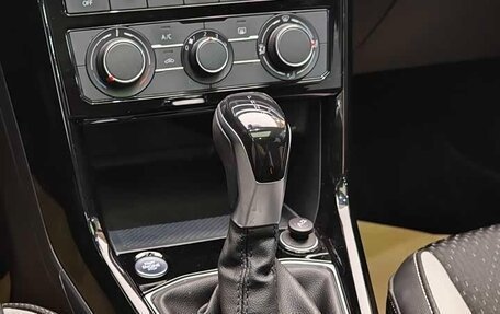 Volkswagen T-Cross I, 2021 год, 1 165 000 рублей, 17 фотография