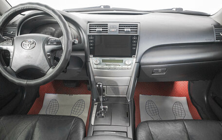 Toyota Camry, 2007 год, 999 000 рублей, 14 фотография