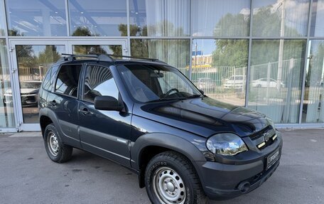 Chevrolet Niva I рестайлинг, 2011 год, 345 000 рублей, 3 фотография
