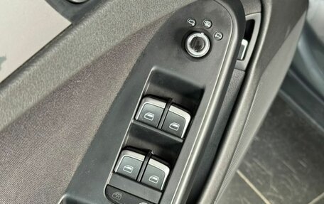 Audi A4, 2013 год, 1 350 000 рублей, 19 фотография