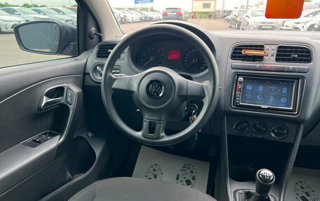 Volkswagen Polo VI (EU Market), 2013 год, 859 000 рублей, 14 фотография