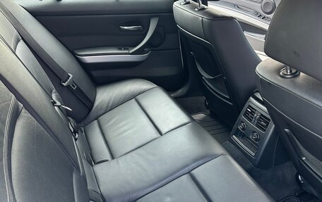 BMW 3 серия, 2009 год, 1 600 000 рублей, 12 фотография