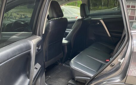 Toyota RAV4, 2013 год, 1 650 000 рублей, 7 фотография