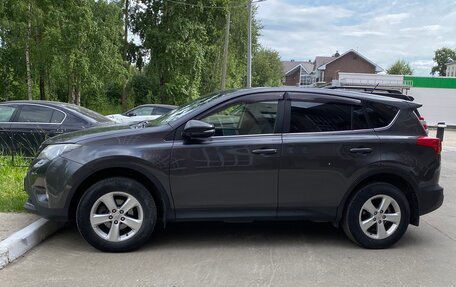 Toyota RAV4, 2013 год, 1 650 000 рублей, 6 фотография