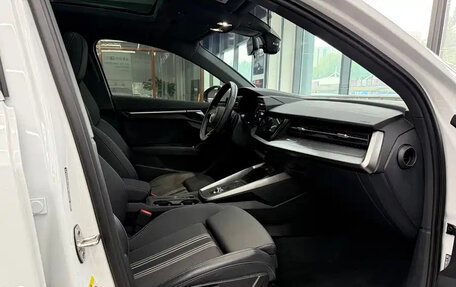 Audi A3, 2023 год, 1 860 000 рублей, 11 фотография
