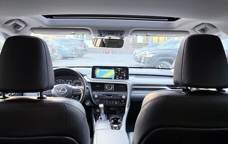 Lexus RX IV рестайлинг, 2020 год, 5 450 000 рублей, 5 фотография
