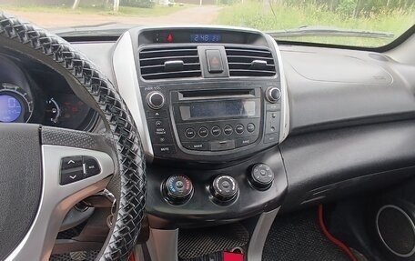 Lifan X60 I рестайлинг, 2014 год, 420 000 рублей, 3 фотография