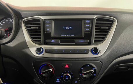 Hyundai Solaris II рестайлинг, 2018 год, 1 370 000 рублей, 20 фотография