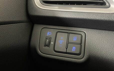 Hyundai Solaris II рестайлинг, 2018 год, 1 370 000 рублей, 17 фотография