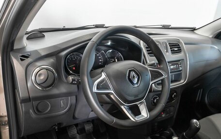 Renault Logan II, 2019 год, 874 700 рублей, 5 фотография