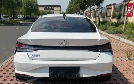 Hyundai Elantra, 2023 год, 1 200 000 рублей, 5 фотография
