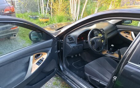 Toyota Camry, 2006 год, 750 000 рублей, 12 фотография