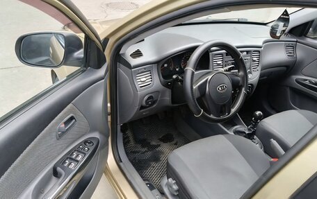 KIA Rio II, 2010 год, 333 000 рублей, 13 фотография