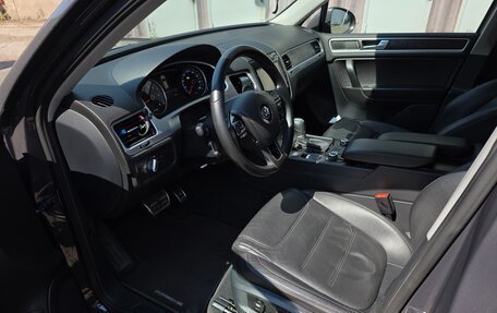 Volkswagen Touareg III, 2012 год, 2 380 000 рублей, 14 фотография
