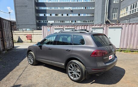 Volkswagen Touareg III, 2012 год, 2 380 000 рублей, 8 фотография