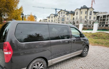Hyundai H-1 II рестайлинг, 2020 год, 3 450 000 рублей, 2 фотография