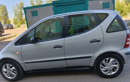Mercedes-Benz A-Класс, 2001 год, 350 000 рублей, 3 фотография