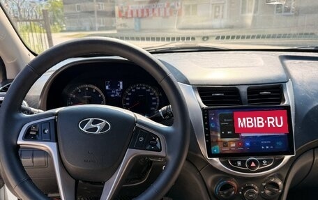 Hyundai Solaris II рестайлинг, 2014 год, 940 000 рублей, 6 фотография