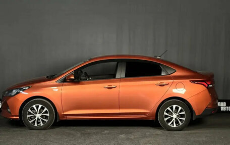 Hyundai Solaris II рестайлинг, 2022 год, 1 620 000 рублей, 8 фотография