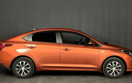 Hyundai Solaris II рестайлинг, 2022 год, 1 620 000 рублей, 4 фотография