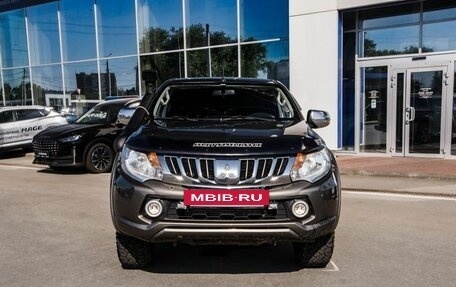 Mitsubishi L200 IV рестайлинг, 2016 год, 1 950 000 рублей, 4 фотография