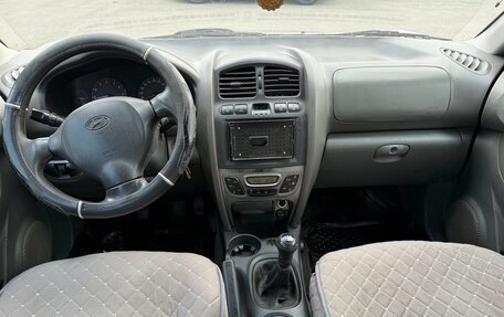 Hyundai Santa Fe III рестайлинг, 2003 год, 333 000 рублей, 10 фотография