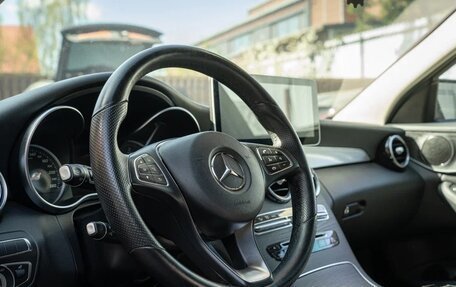 Mercedes-Benz C-Класс, 2017 год, 1 850 000 рублей, 5 фотография