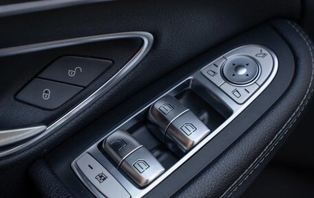 Mercedes-Benz C-Класс, 2017 год, 1 850 000 рублей, 19 фотография