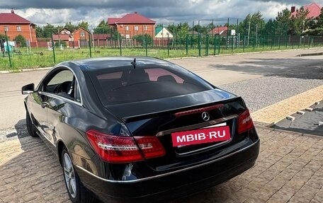 Mercedes-Benz E-Класс, 2010 год, 1 250 000 рублей, 9 фотография