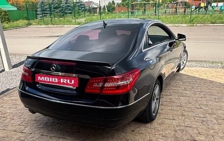Mercedes-Benz E-Класс, 2010 год, 1 250 000 рублей, 8 фотография