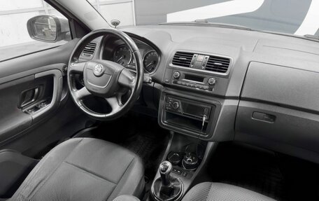 Skoda Fabia II, 2010 год, 799 000 рублей, 9 фотография