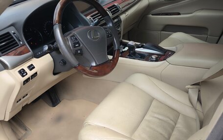 Lexus LS IV, 2013 год, 2 500 000 рублей, 12 фотография